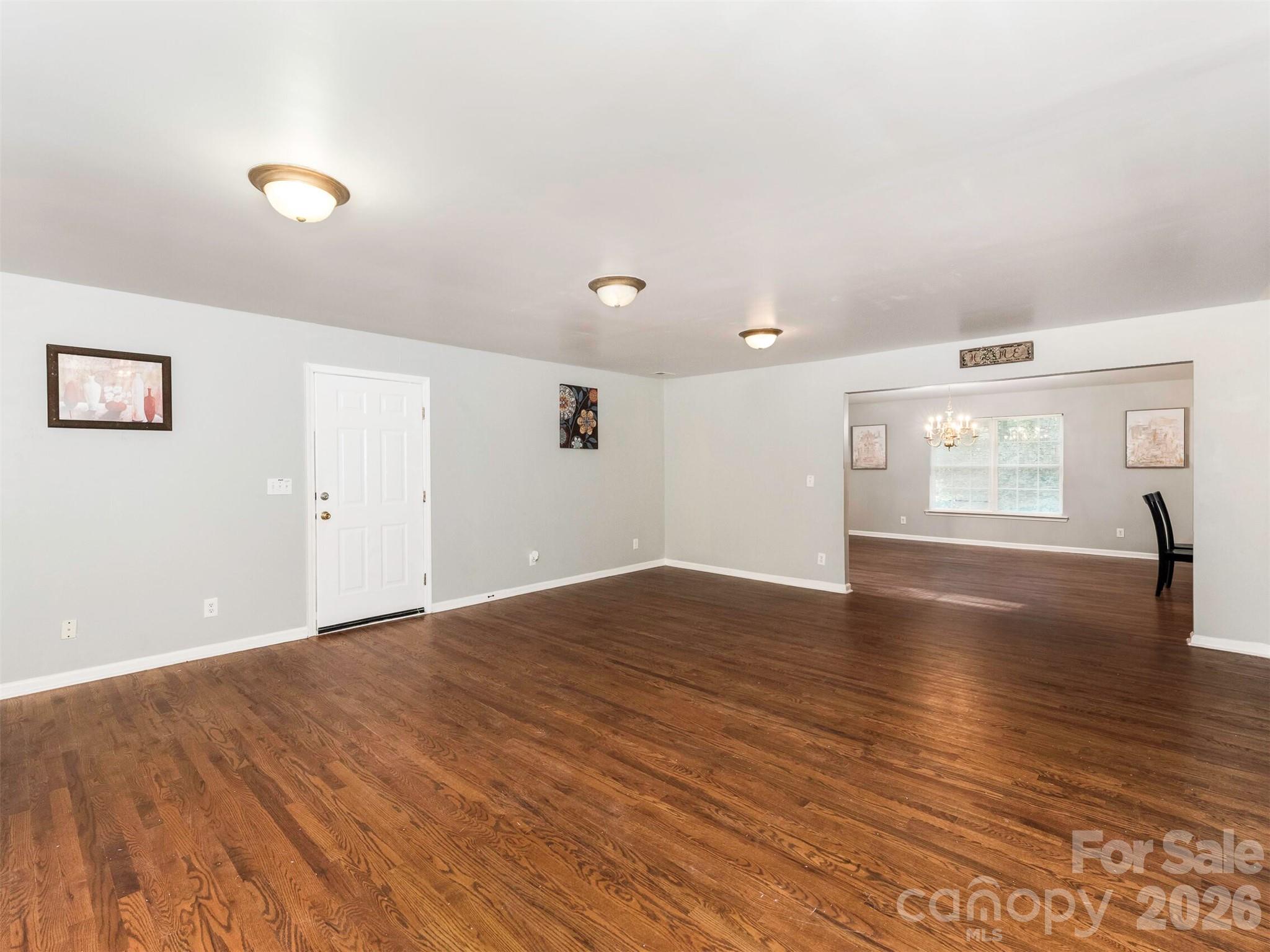 6238 King George Drive — Charlotte