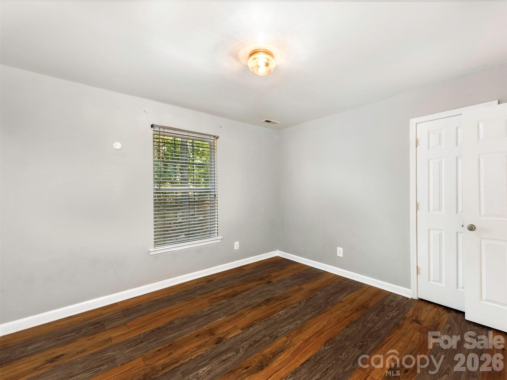 6238 King George Drive — Charlotte