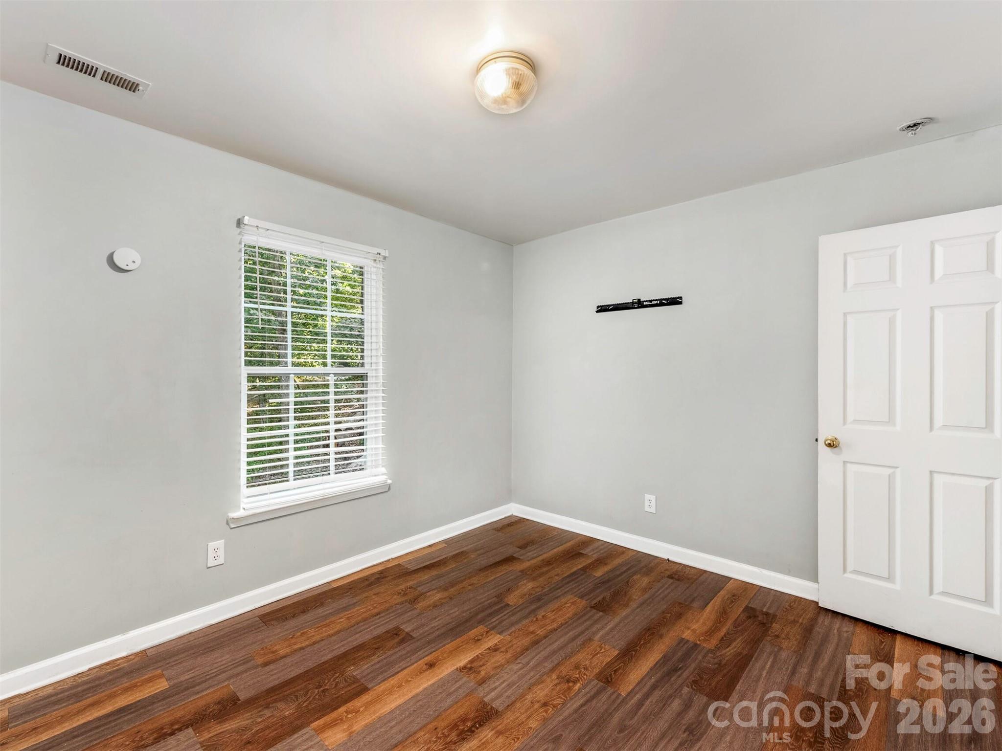 6238 King George Drive — Charlotte