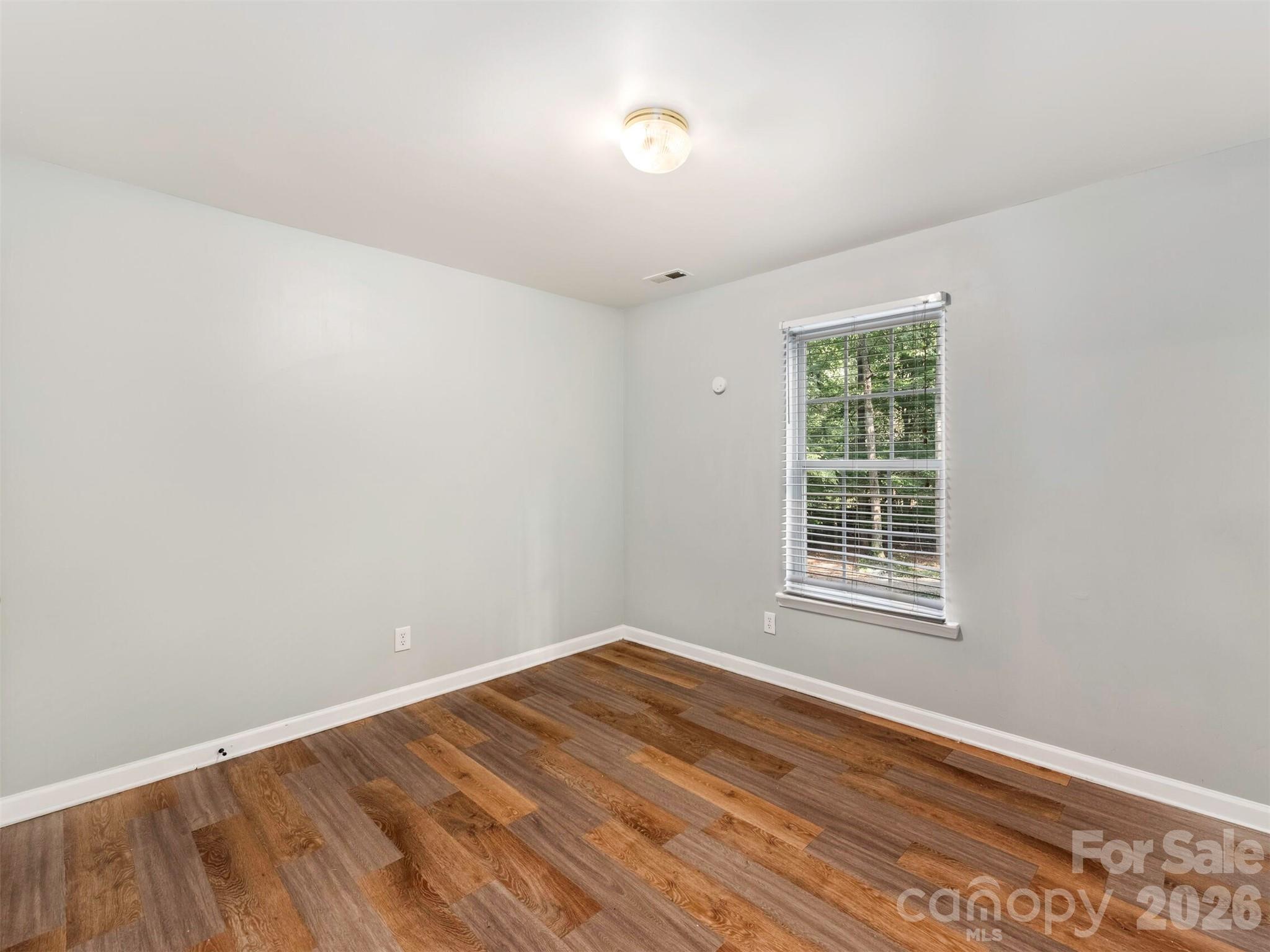 6238 King George Drive — Charlotte