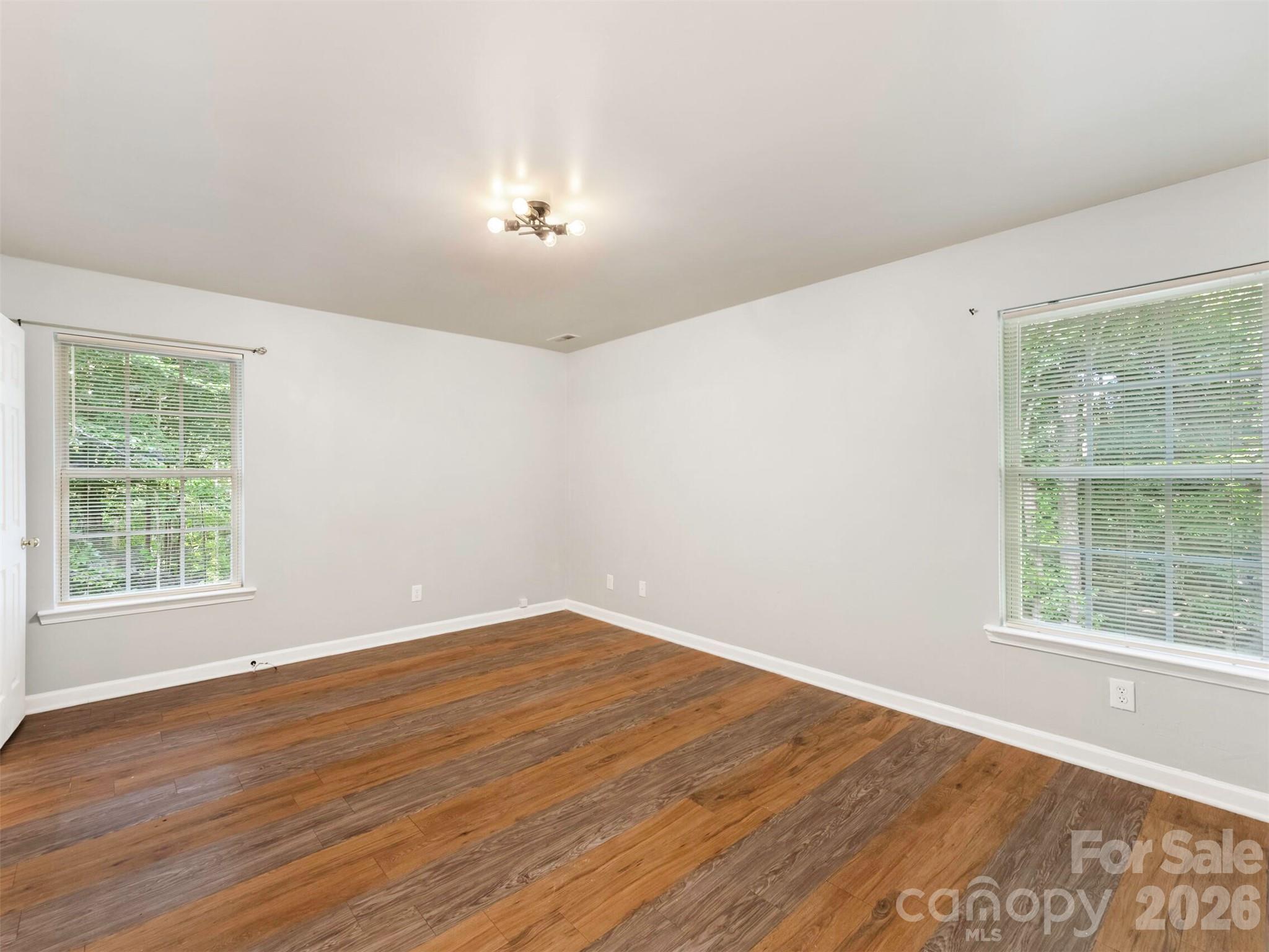 6238 King George Drive — Charlotte