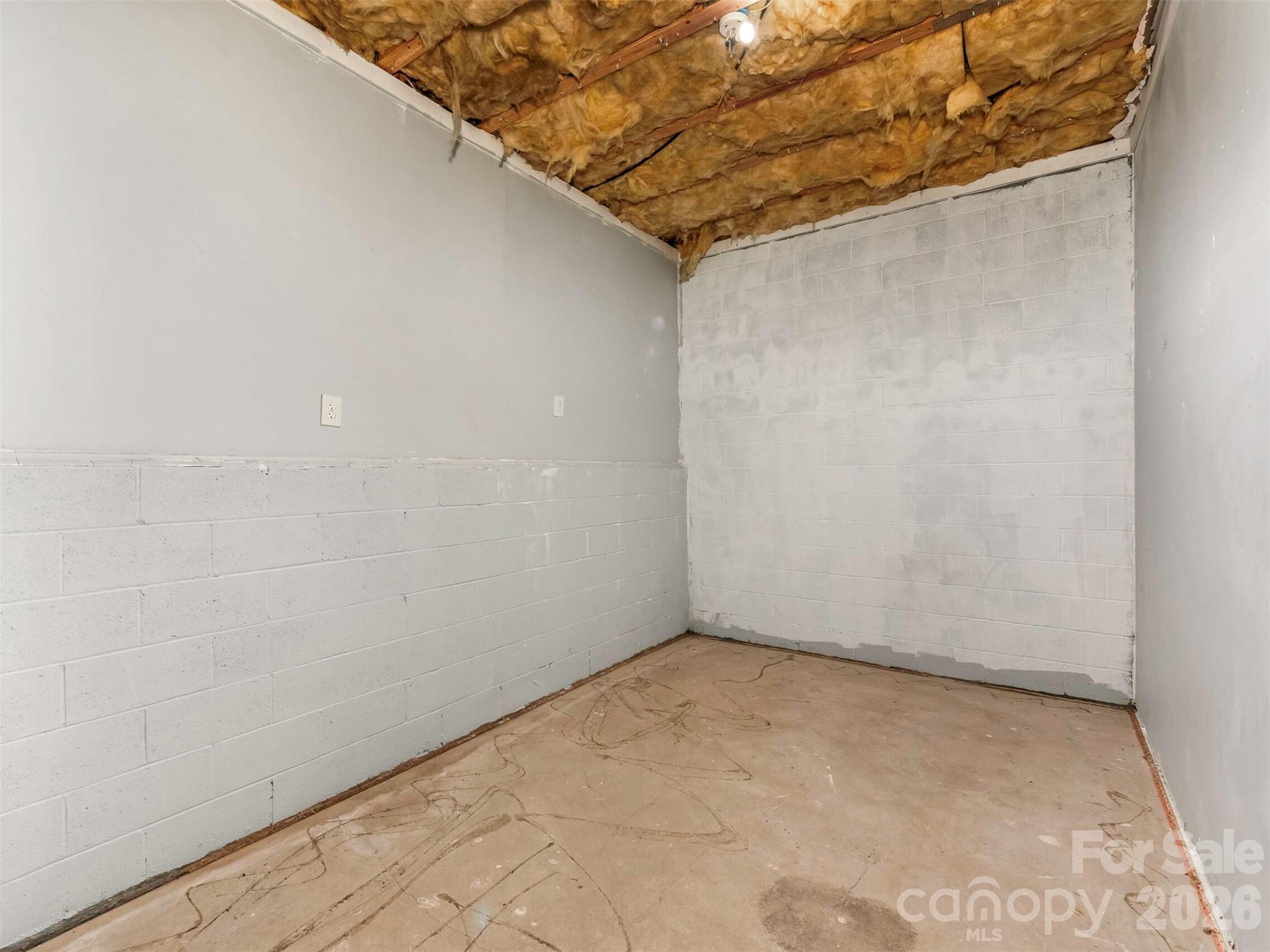 6238 King George Drive — Charlotte