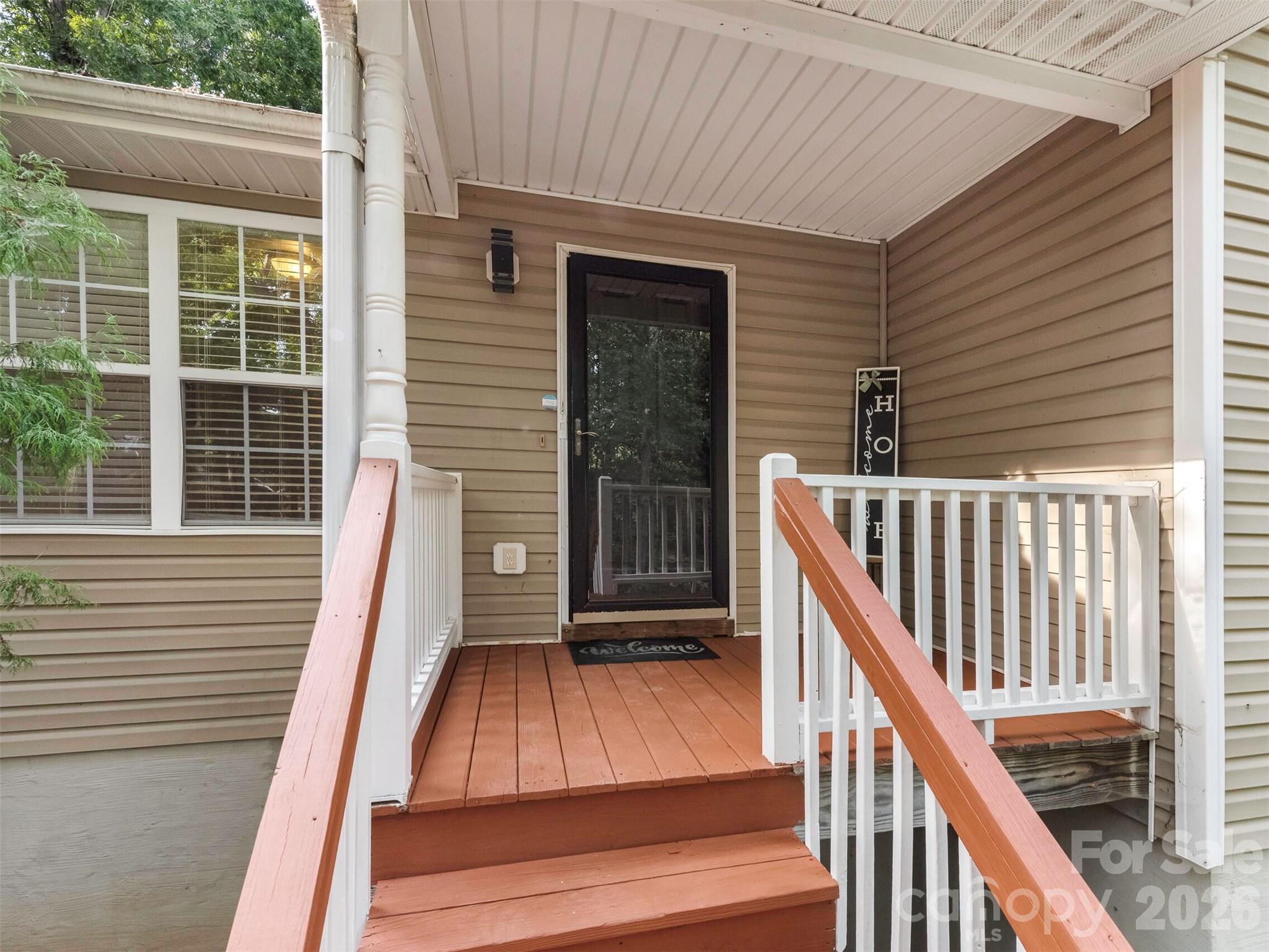6238 King George Drive — Charlotte
