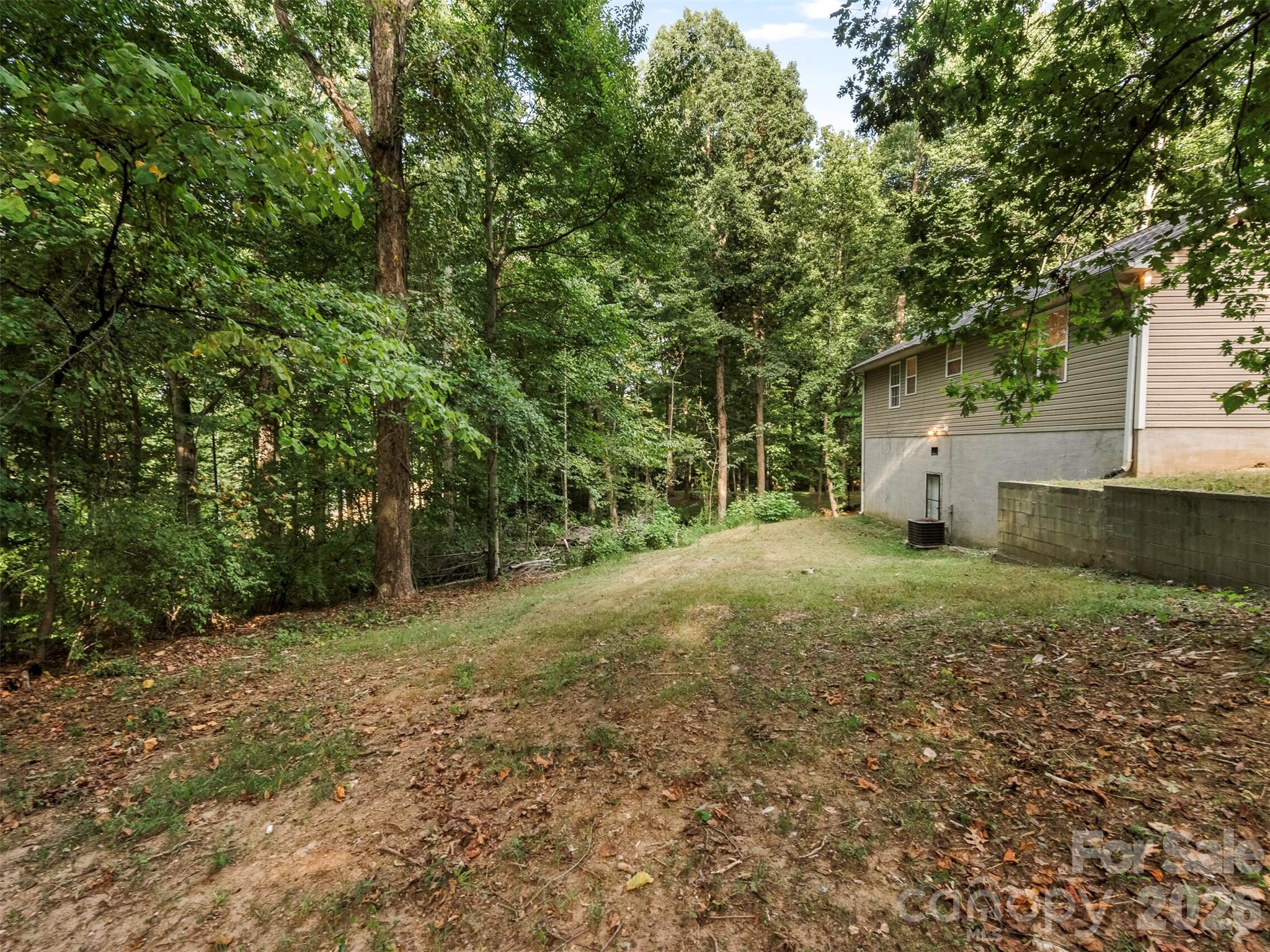 6238 King George Drive — Charlotte