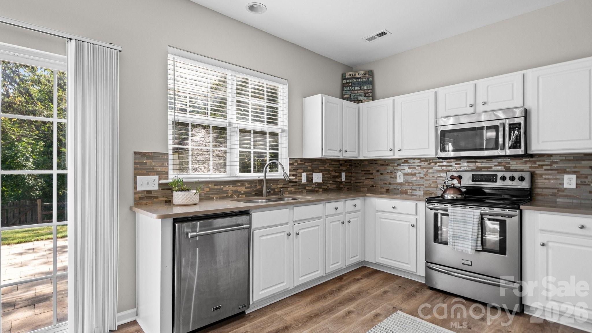 9420 Hillston Ridge Road — Huntersville