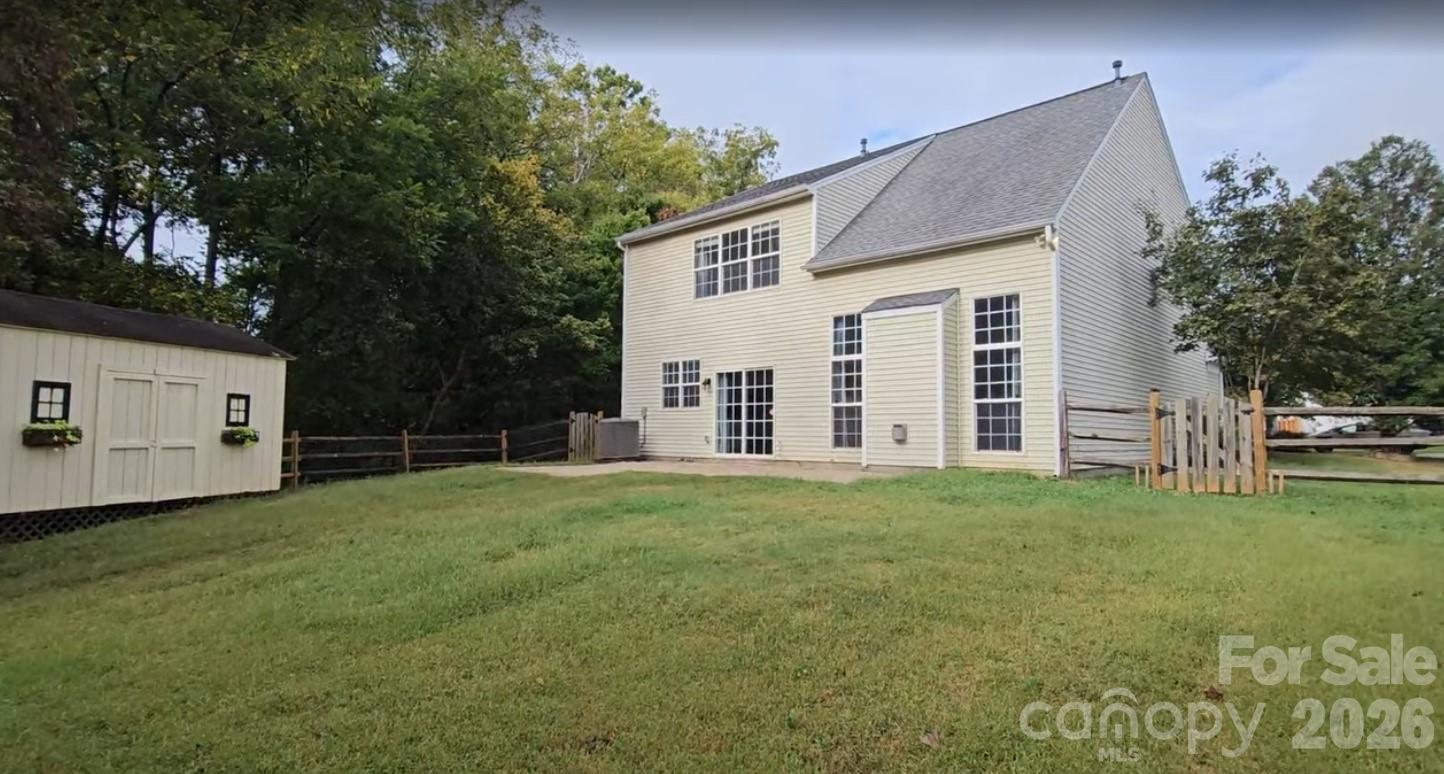9420 Hillston Ridge Road — Huntersville