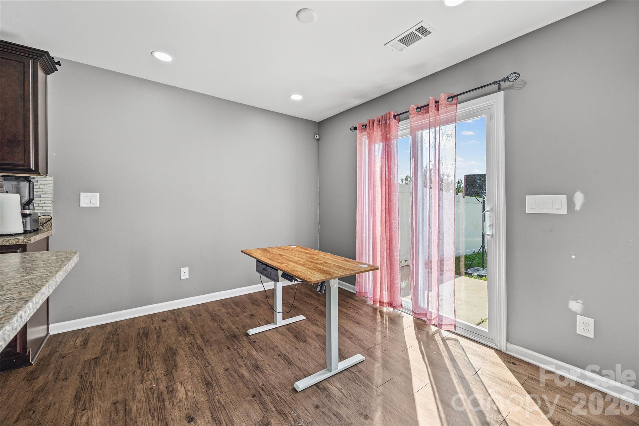 7407 Niccoline Lane — Charlotte