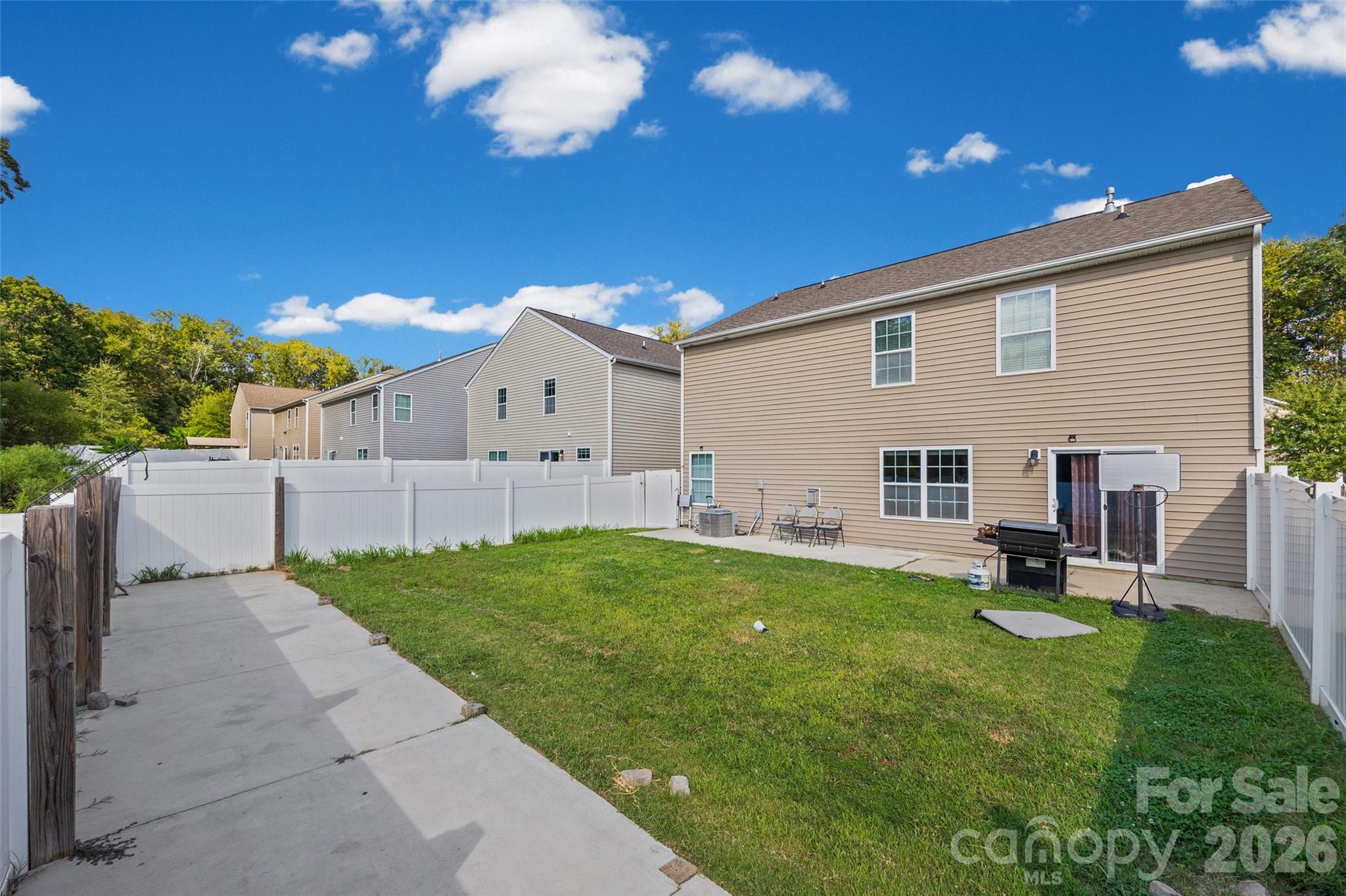 7407 Niccoline Lane — Charlotte