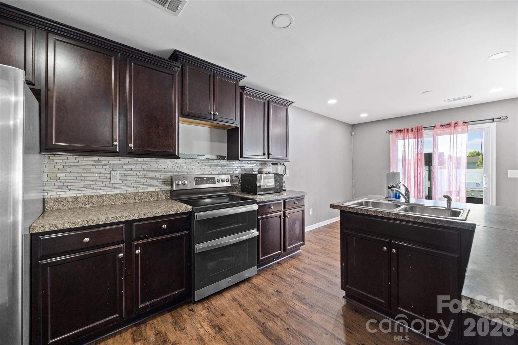 7407 Niccoline Lane — Charlotte