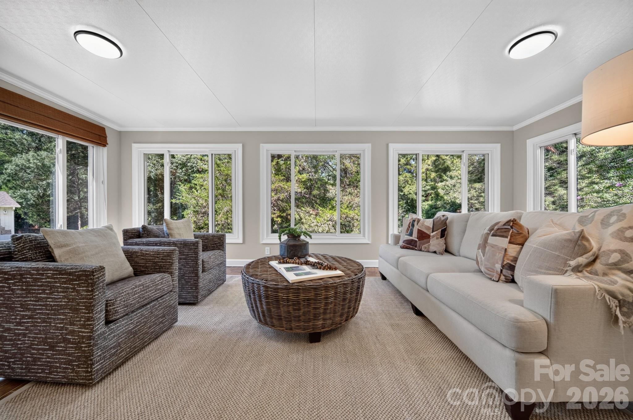 7601 Woodstream Drive — Charlotte