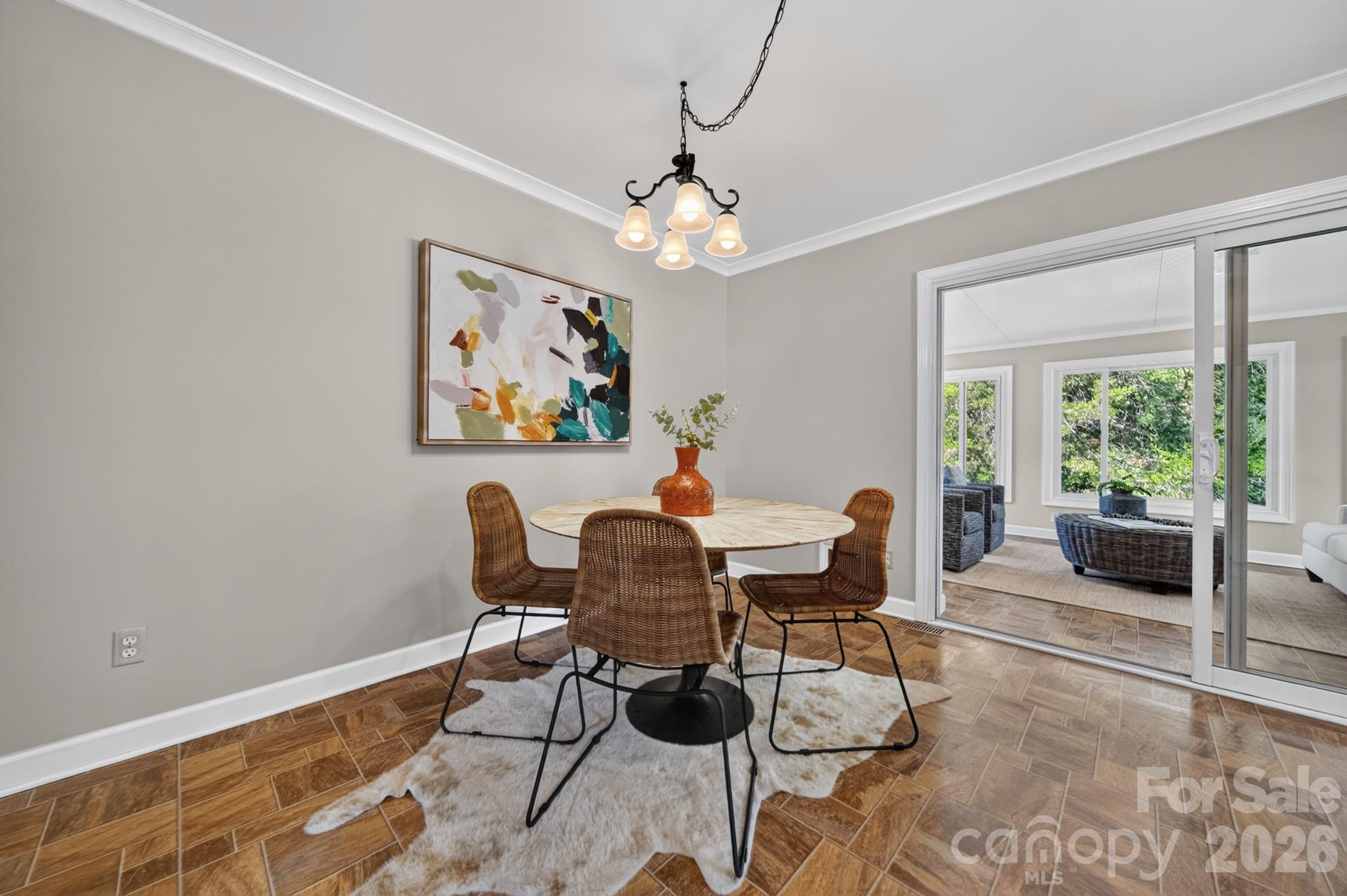7601 Woodstream Drive — Charlotte