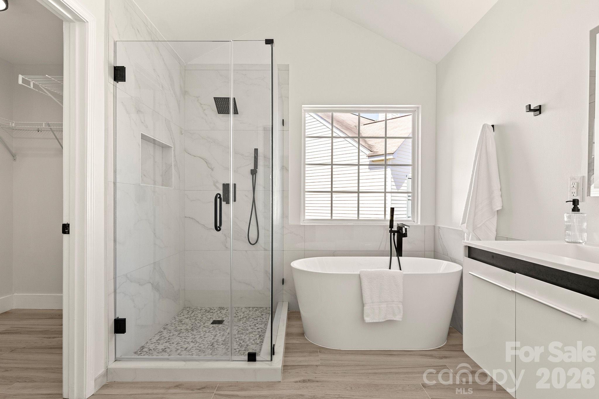 1153 Delander Lane — Charlotte