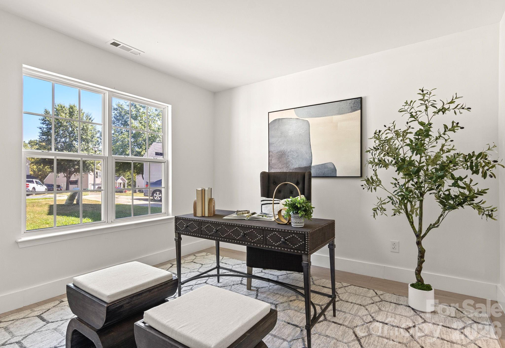 1153 Delander Lane — Charlotte