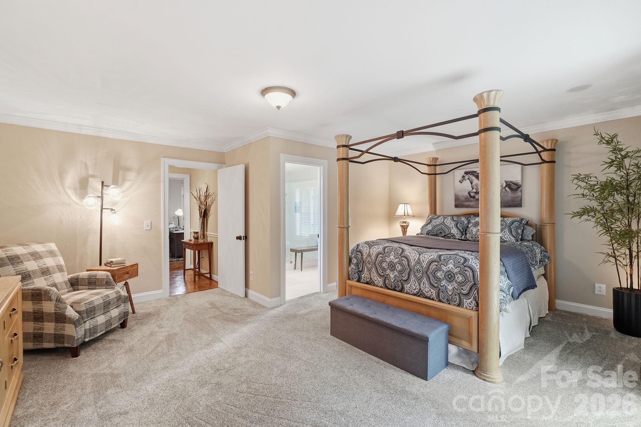 211 Lamplighter Lane — Mount Holly