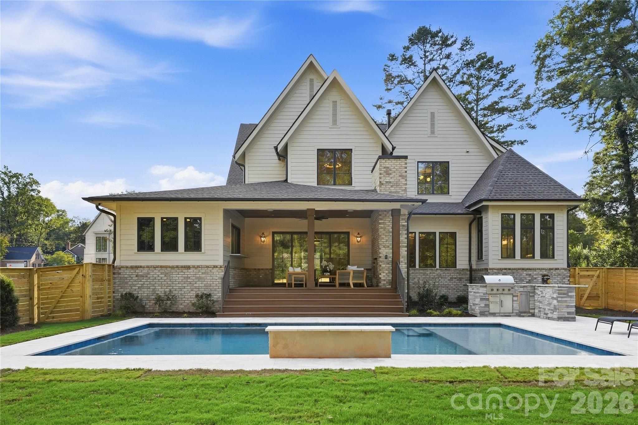 617 Shelton Street — Charlotte