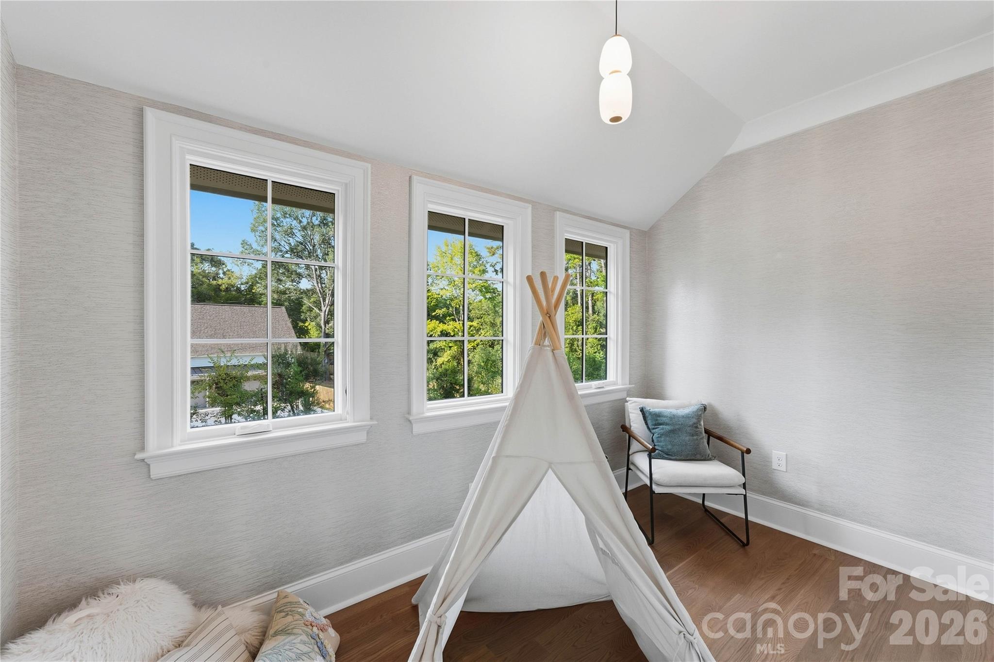 617 Shelton Street — Charlotte