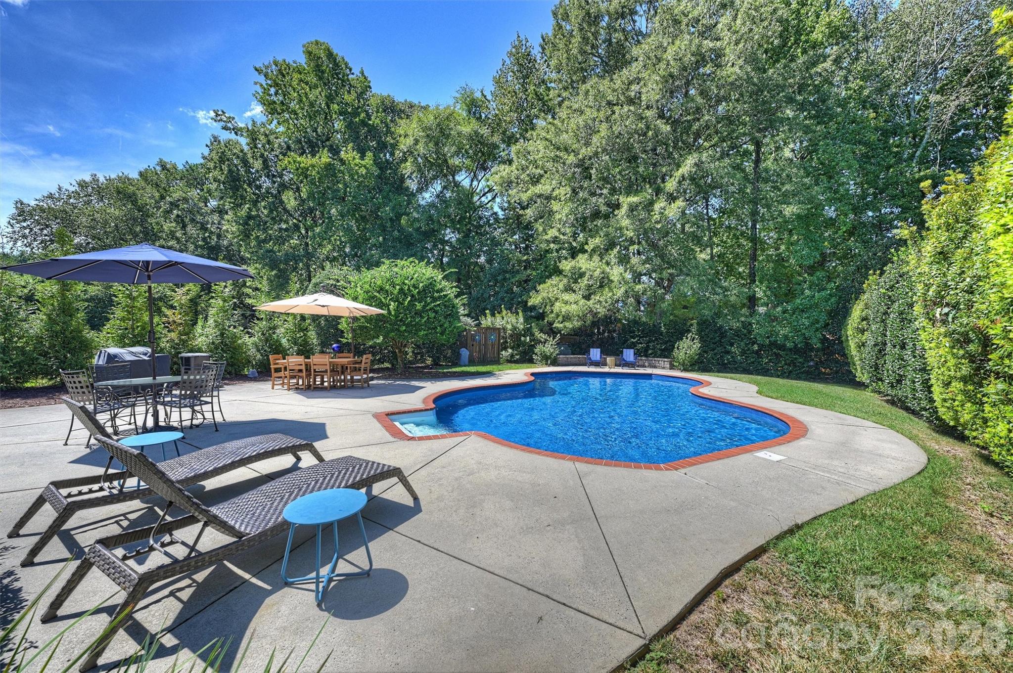 5632 Wrenfield Court — Charlotte