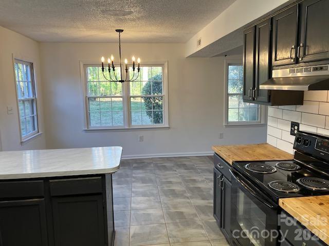 5324 Donnefield Drive — Charlotte