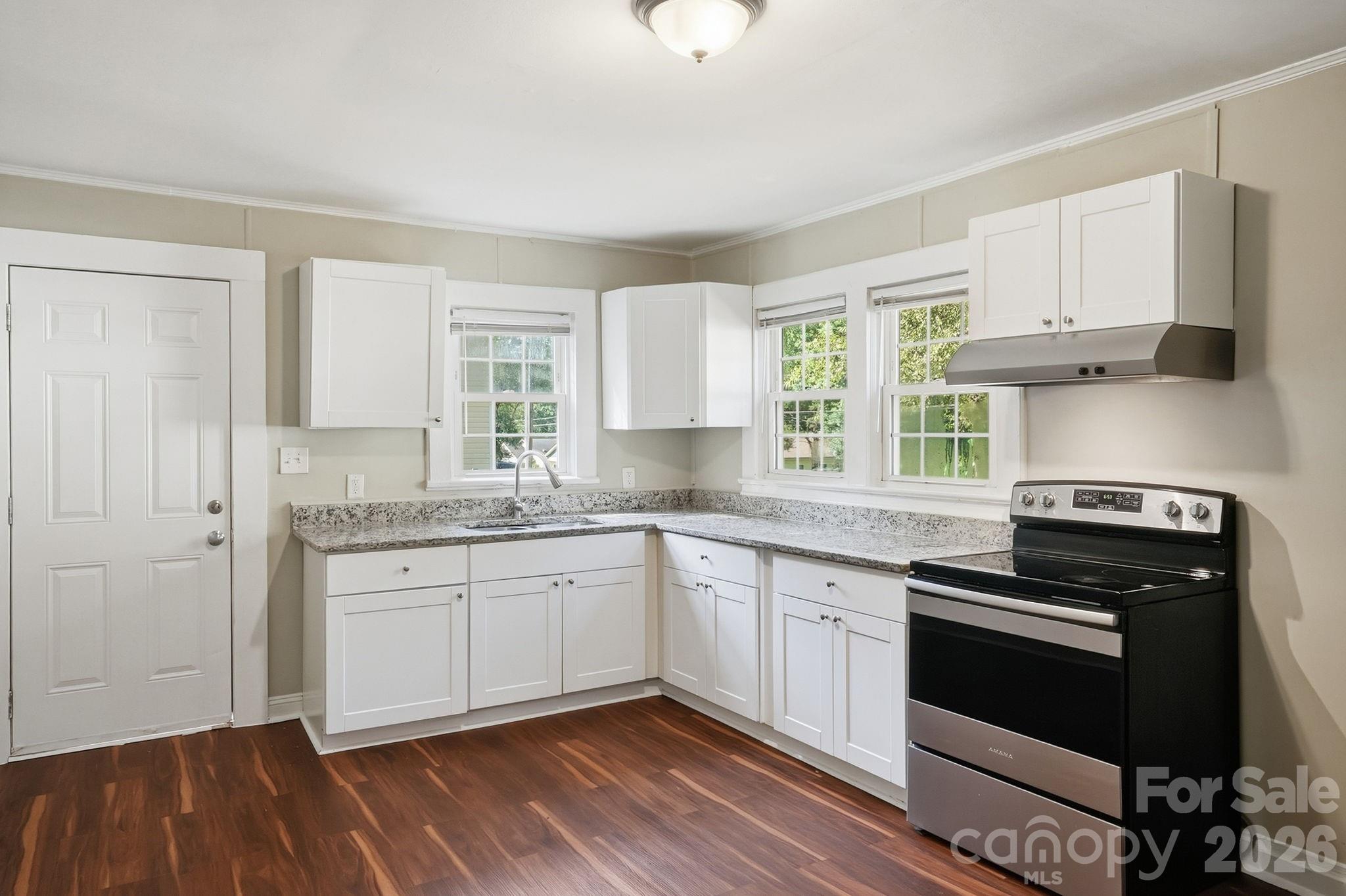 2955 Amay James Avenue — Charlotte