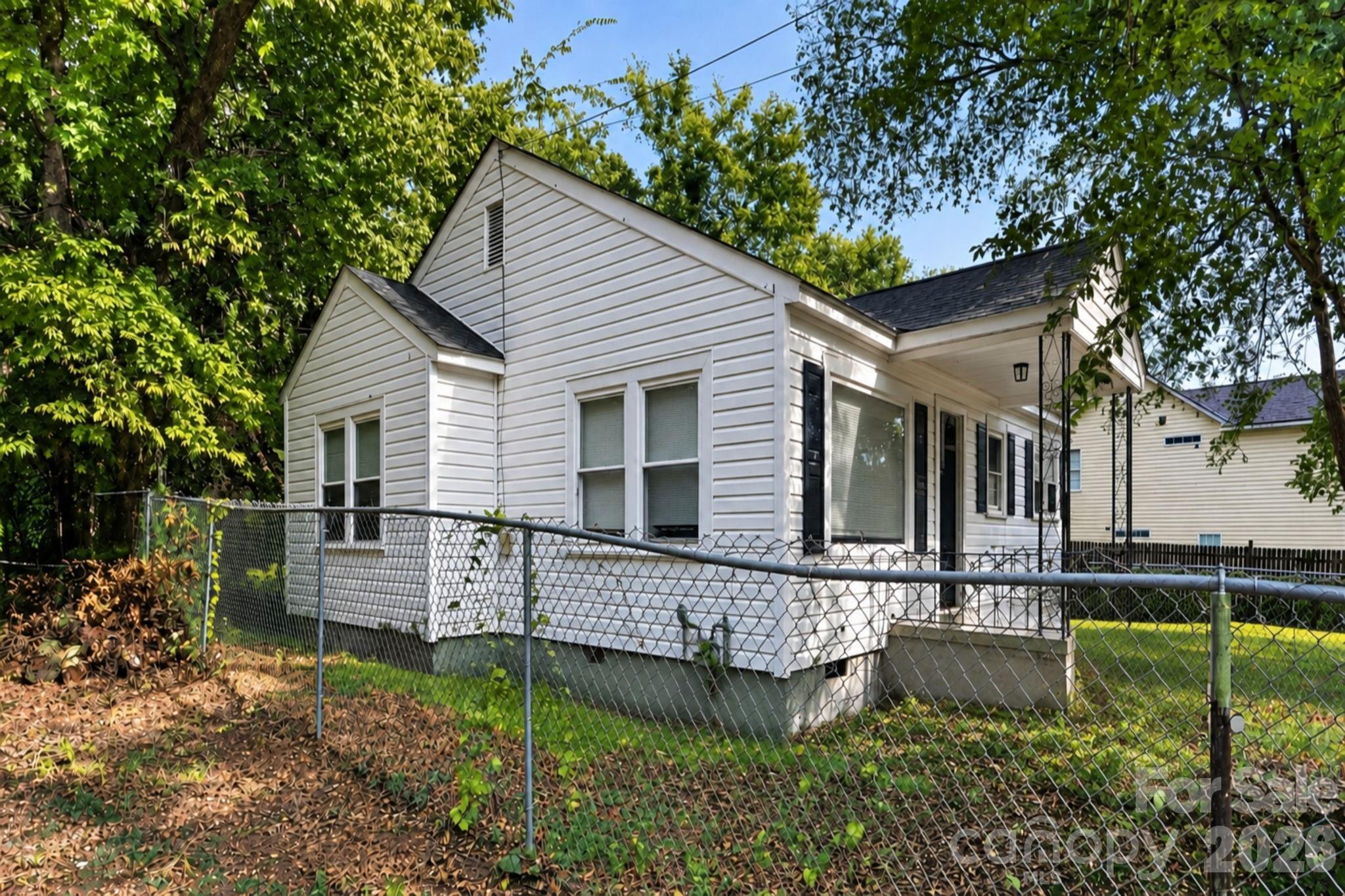 2955 Amay James Avenue — Charlotte