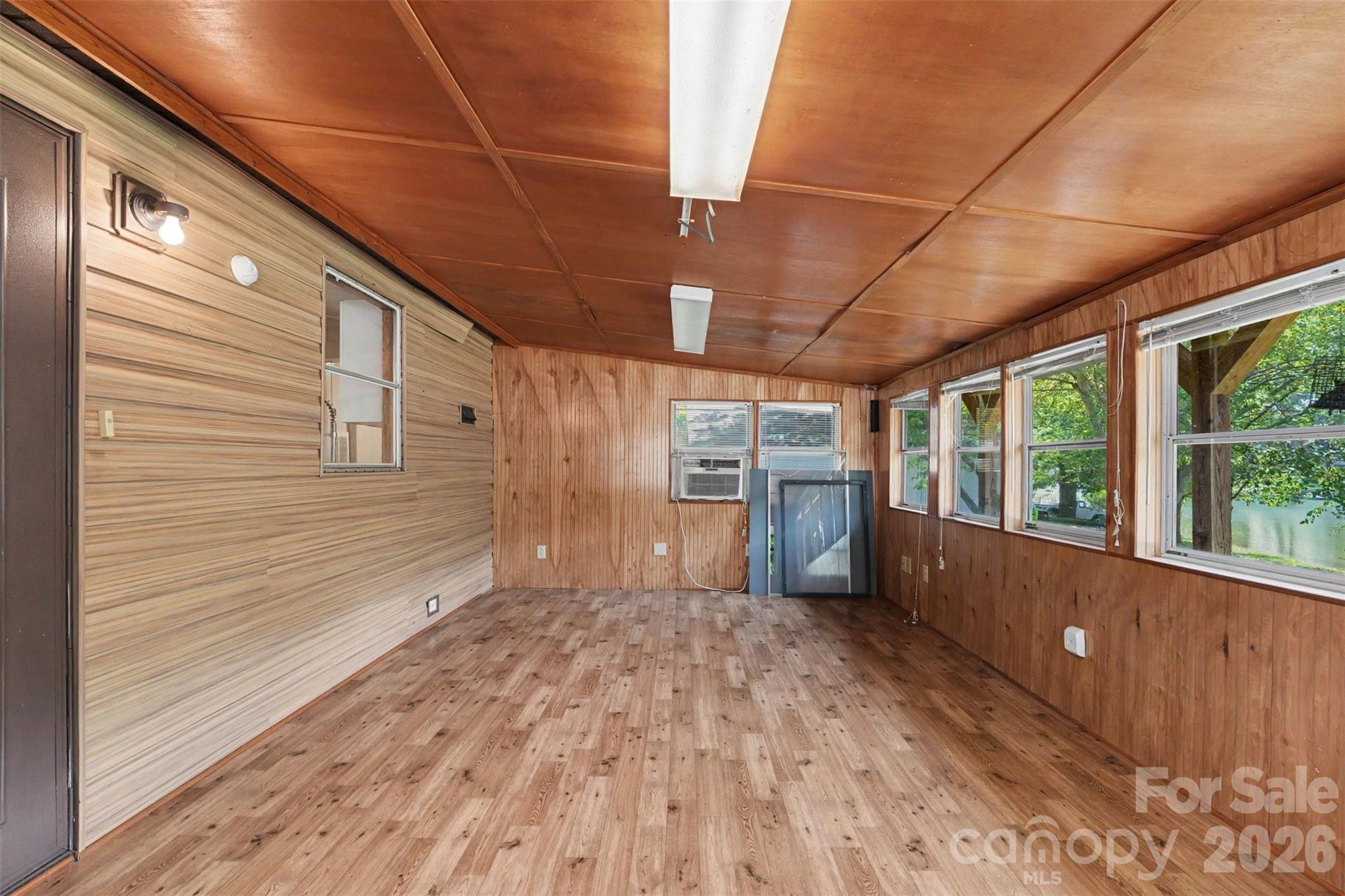 4653 Dick Wilson Road — Denver