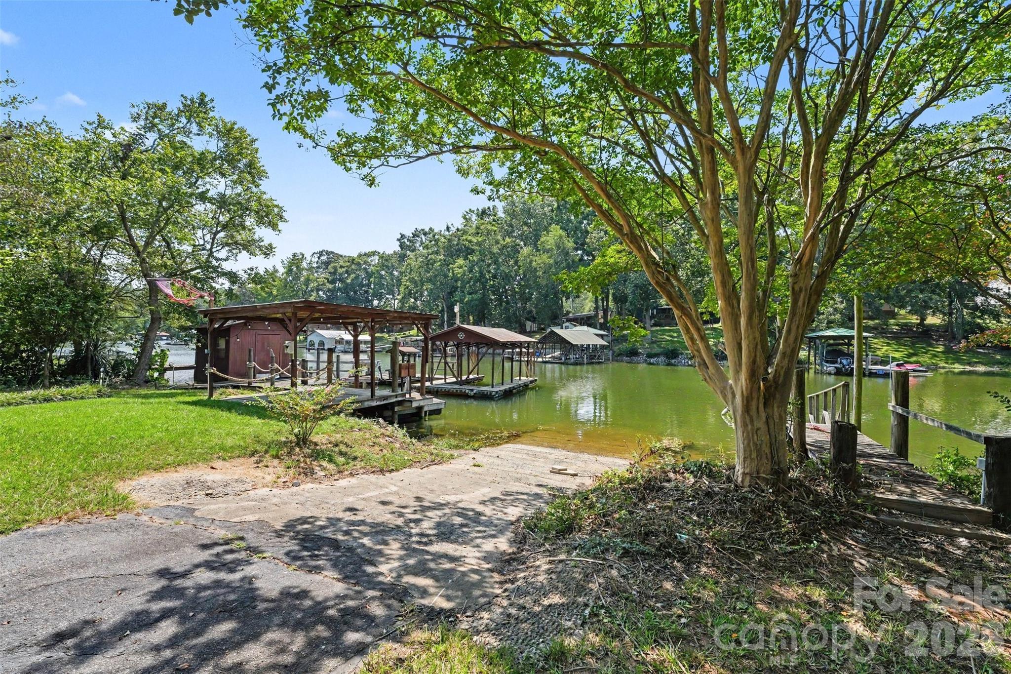 4653 Dick Wilson Road — Denver