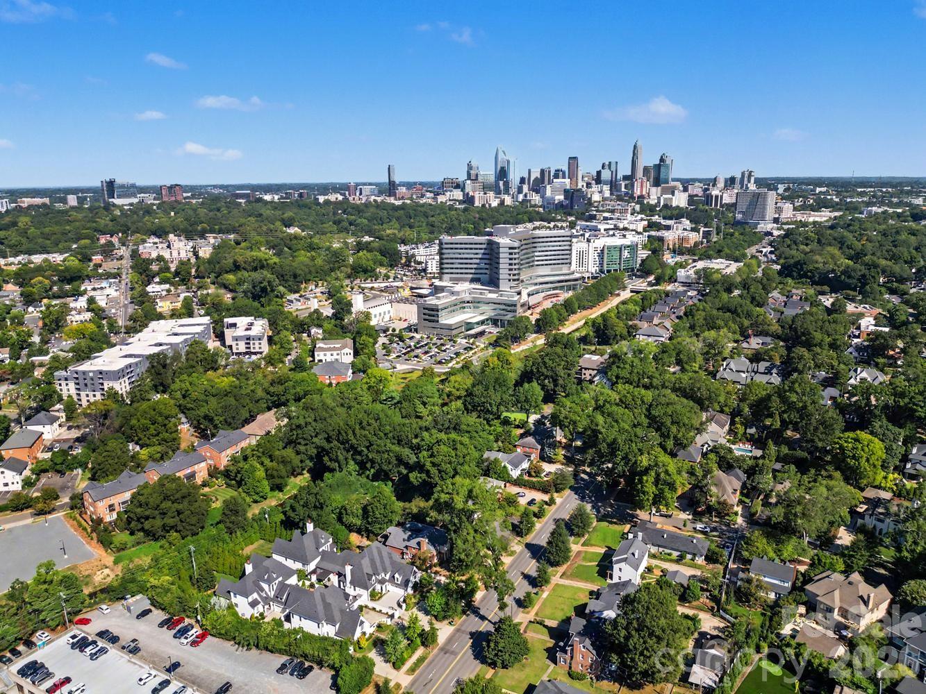 1318 S Kings Drive — Charlotte
