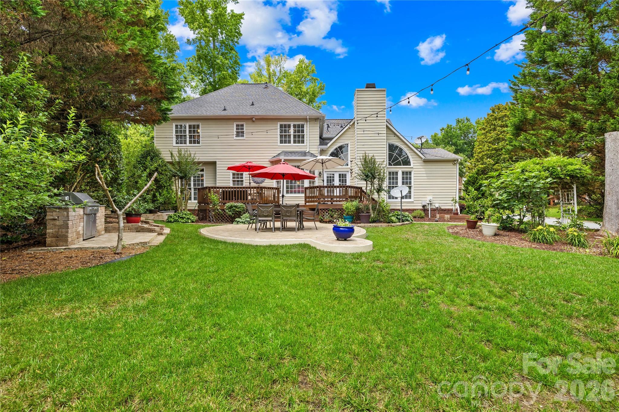 9514 Hayenridge Court — Huntersville