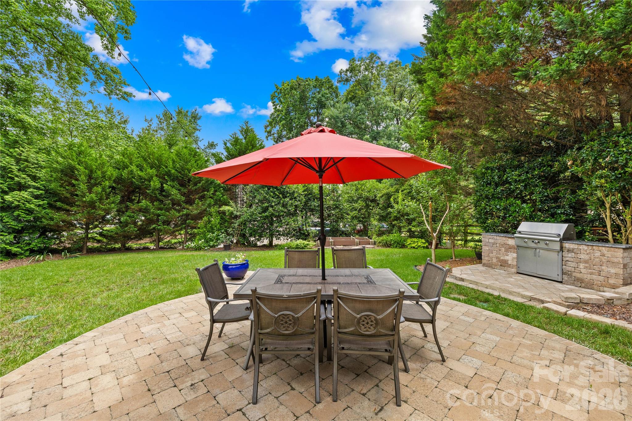 9514 Hayenridge Court — Huntersville