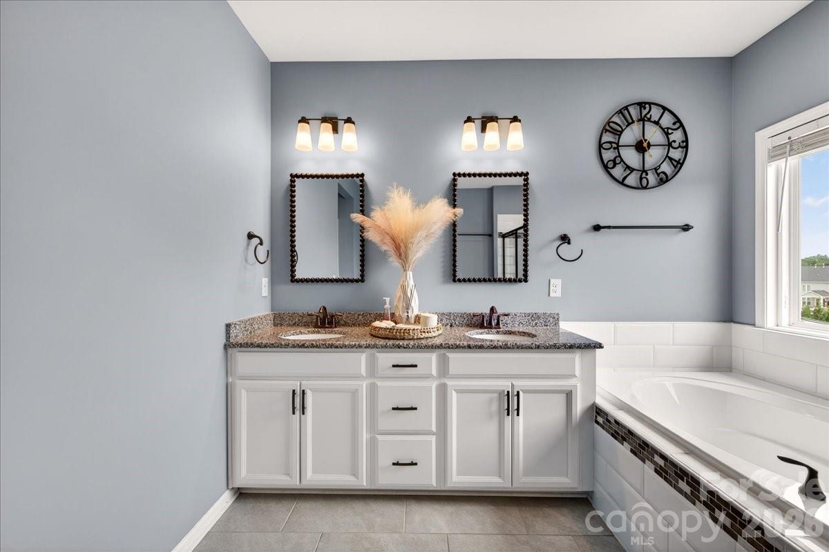 13106 Chopin Ridge Road — Huntersville