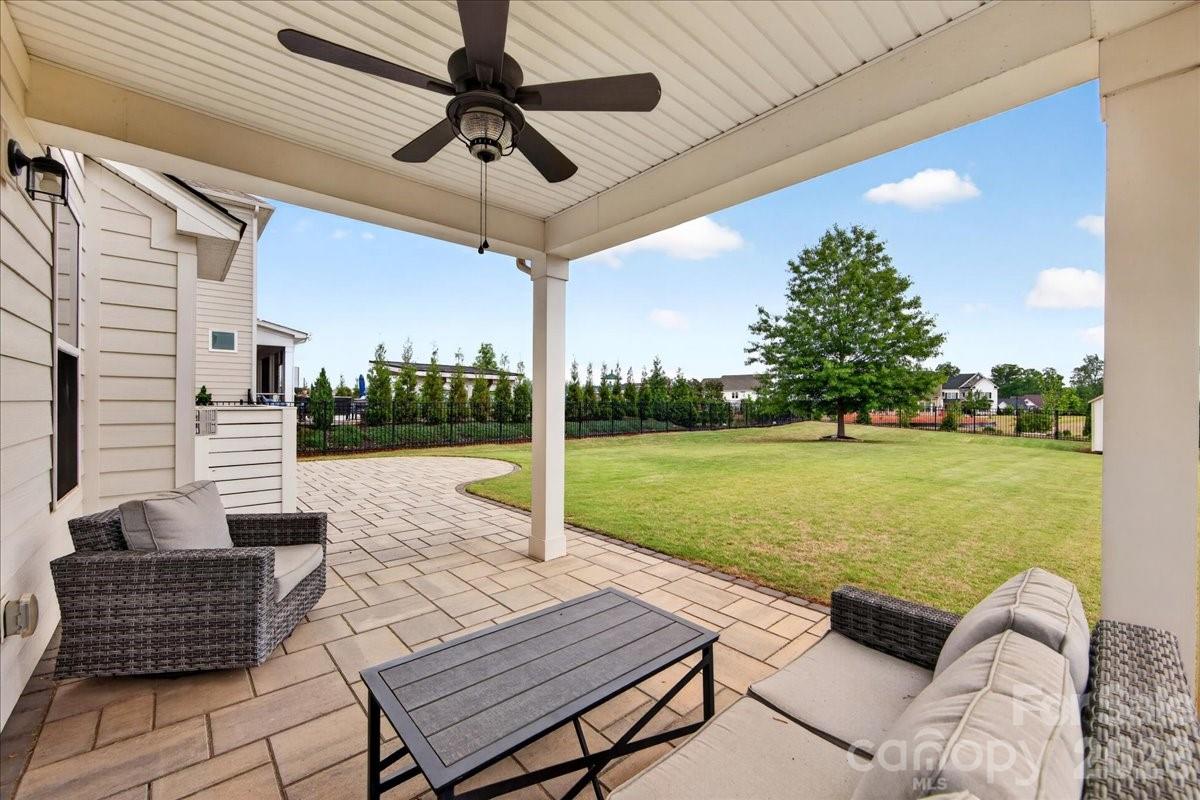 13106 Chopin Ridge Road — Huntersville