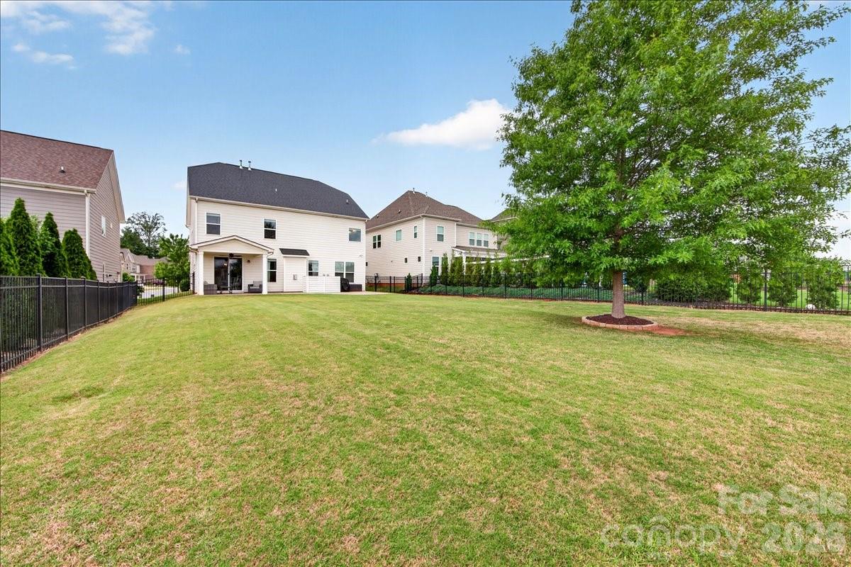 13106 Chopin Ridge Road — Huntersville