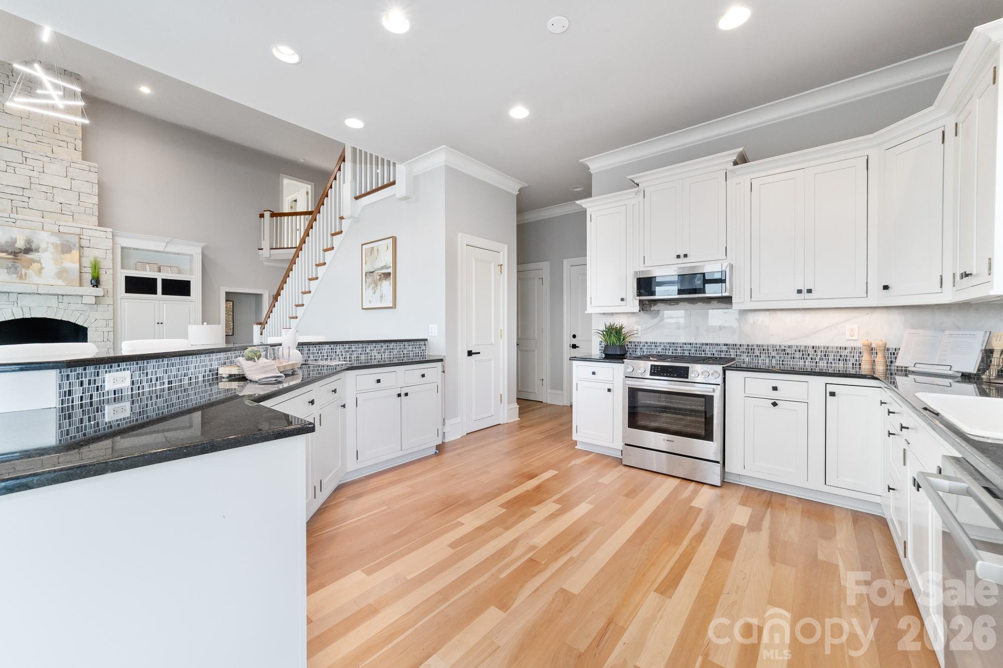 18212 & 18210 Pompano Place — Cornelius