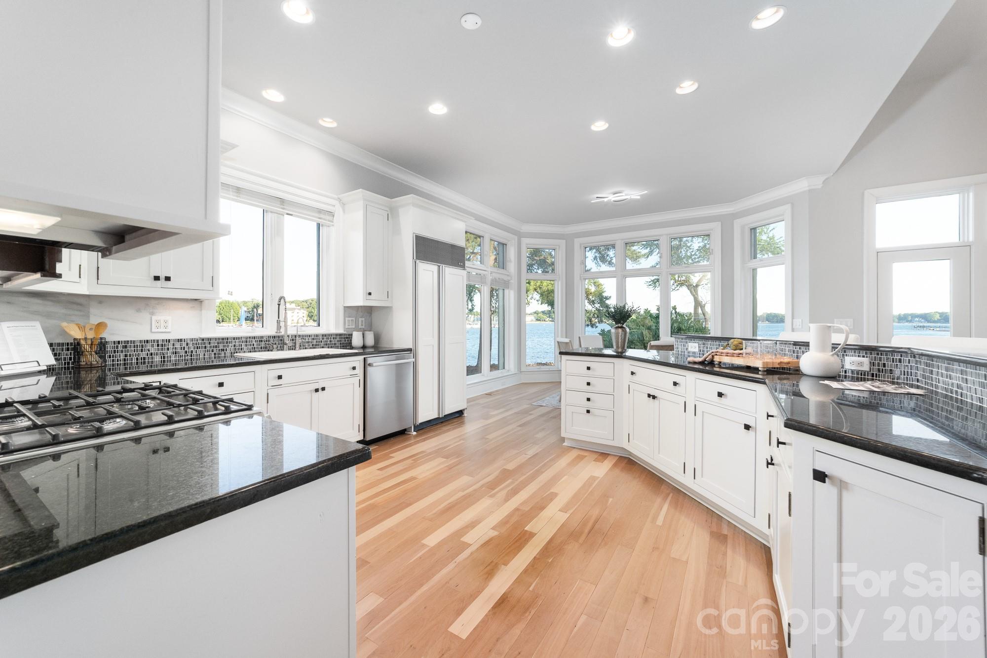 18212 & 18210 Pompano Place — Cornelius