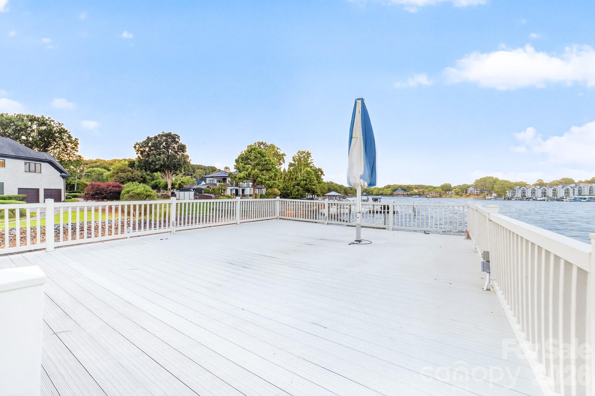 18212 & 18210 Pompano Place — Cornelius