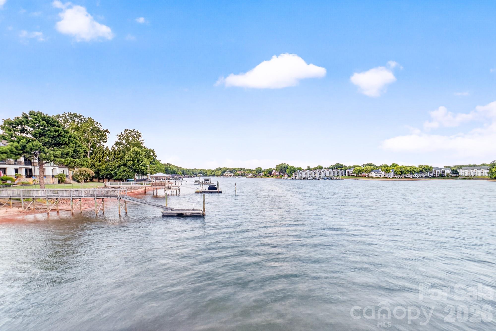 18212 & 18210 Pompano Place — Cornelius
