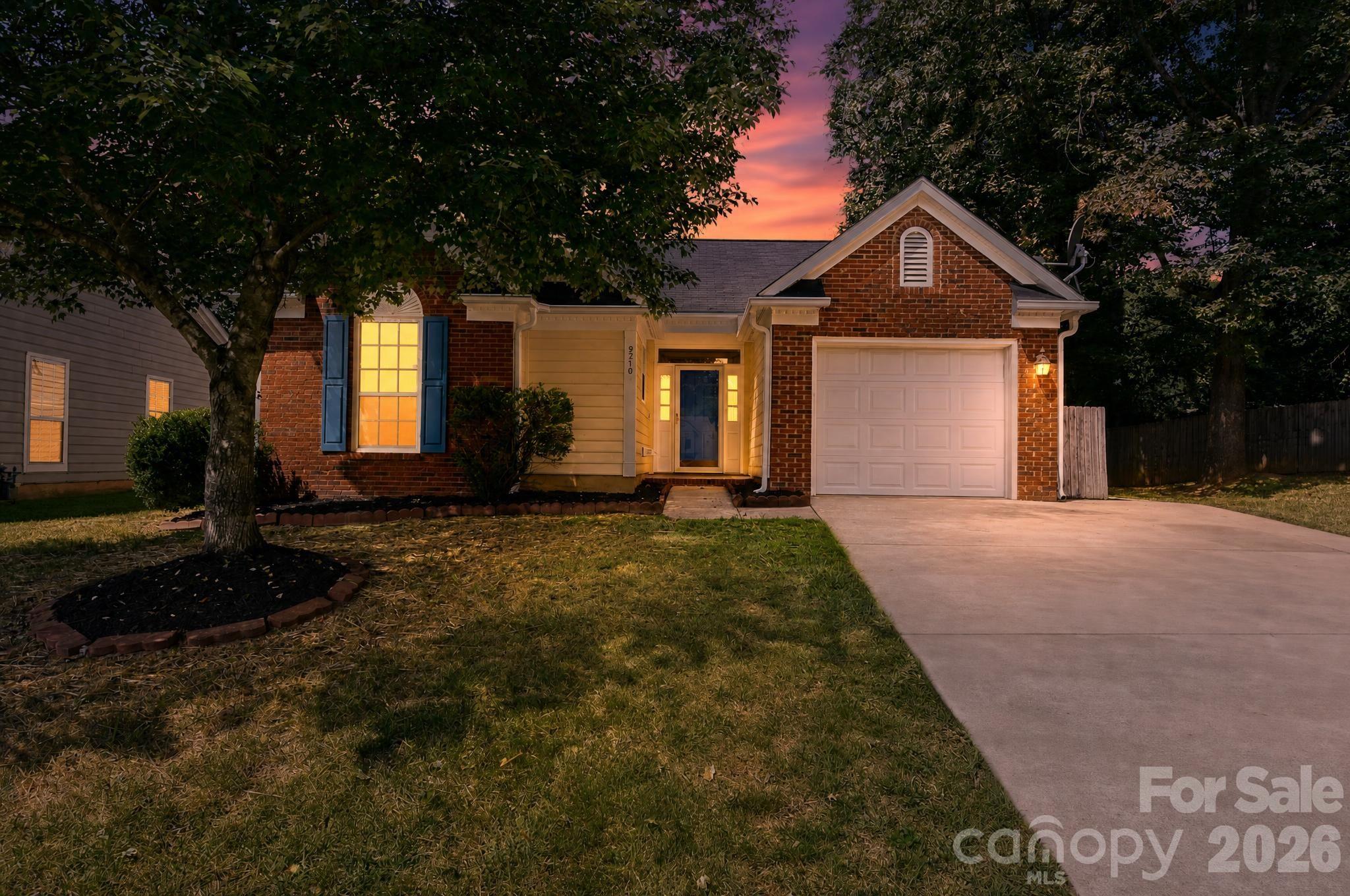 9210 Rotherham Lane — Charlotte