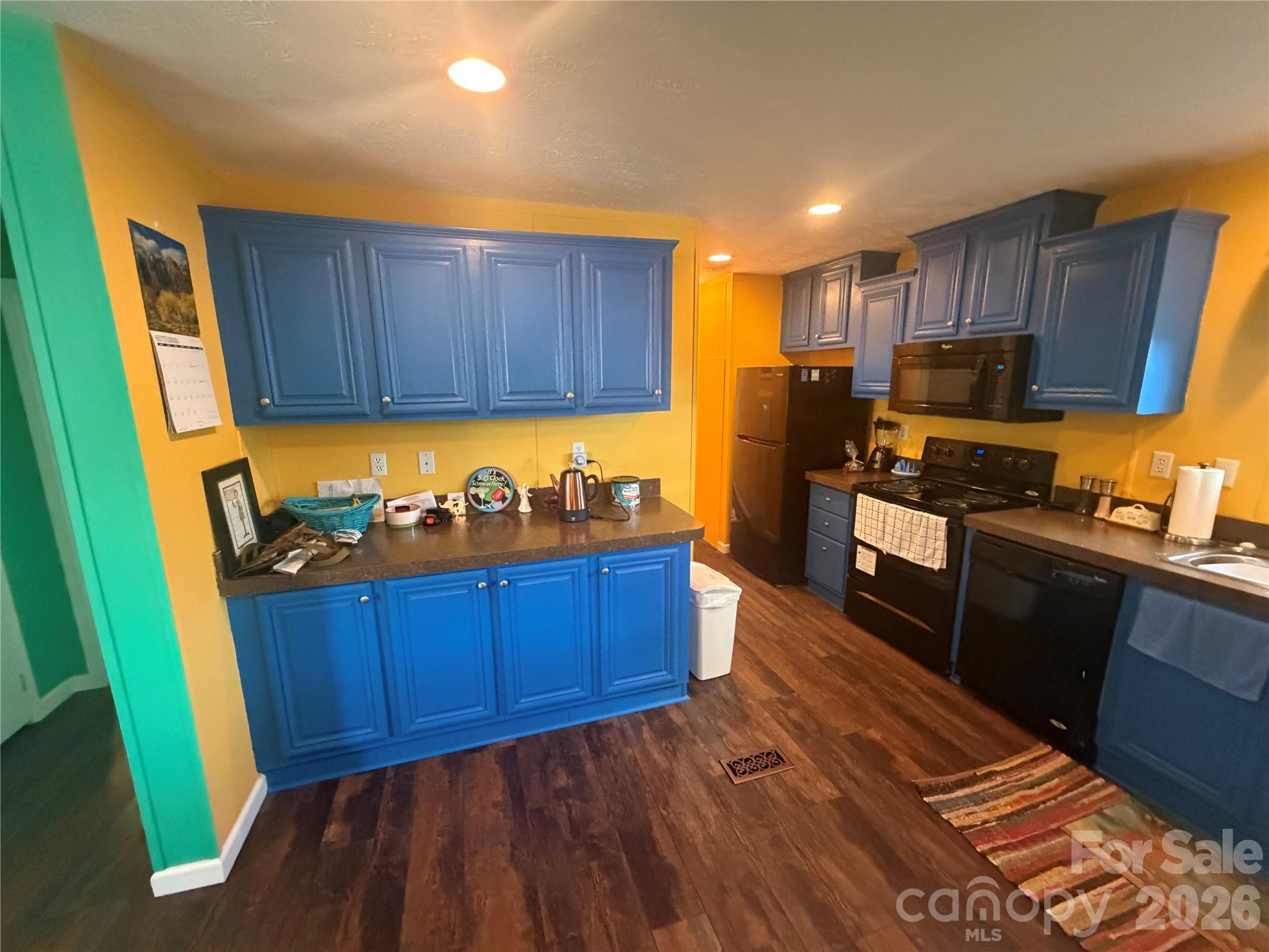 9902 Ashe Court — Charlotte