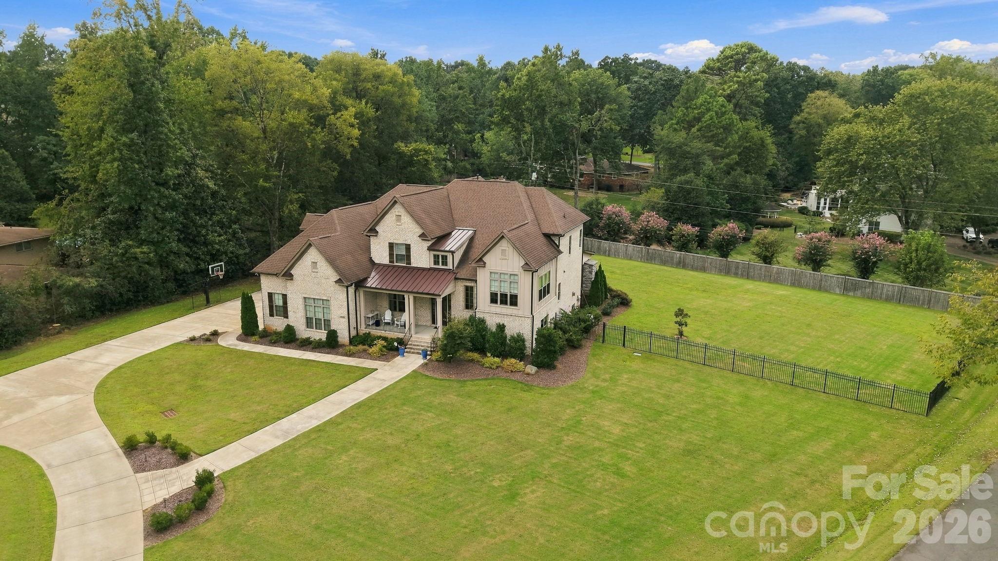 3948 Carmel Acres Drive — Charlotte