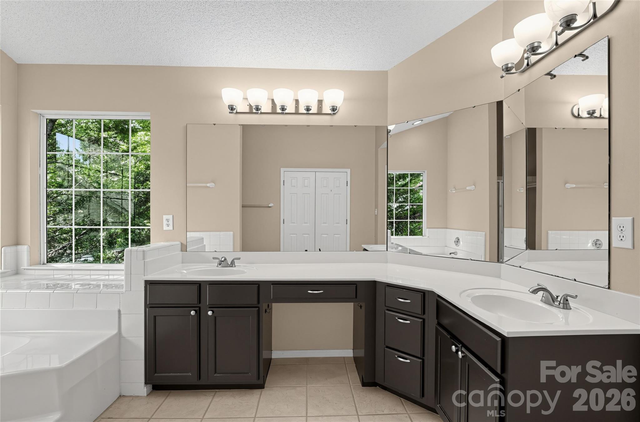 4635 Appley Mead Lane — Charlotte