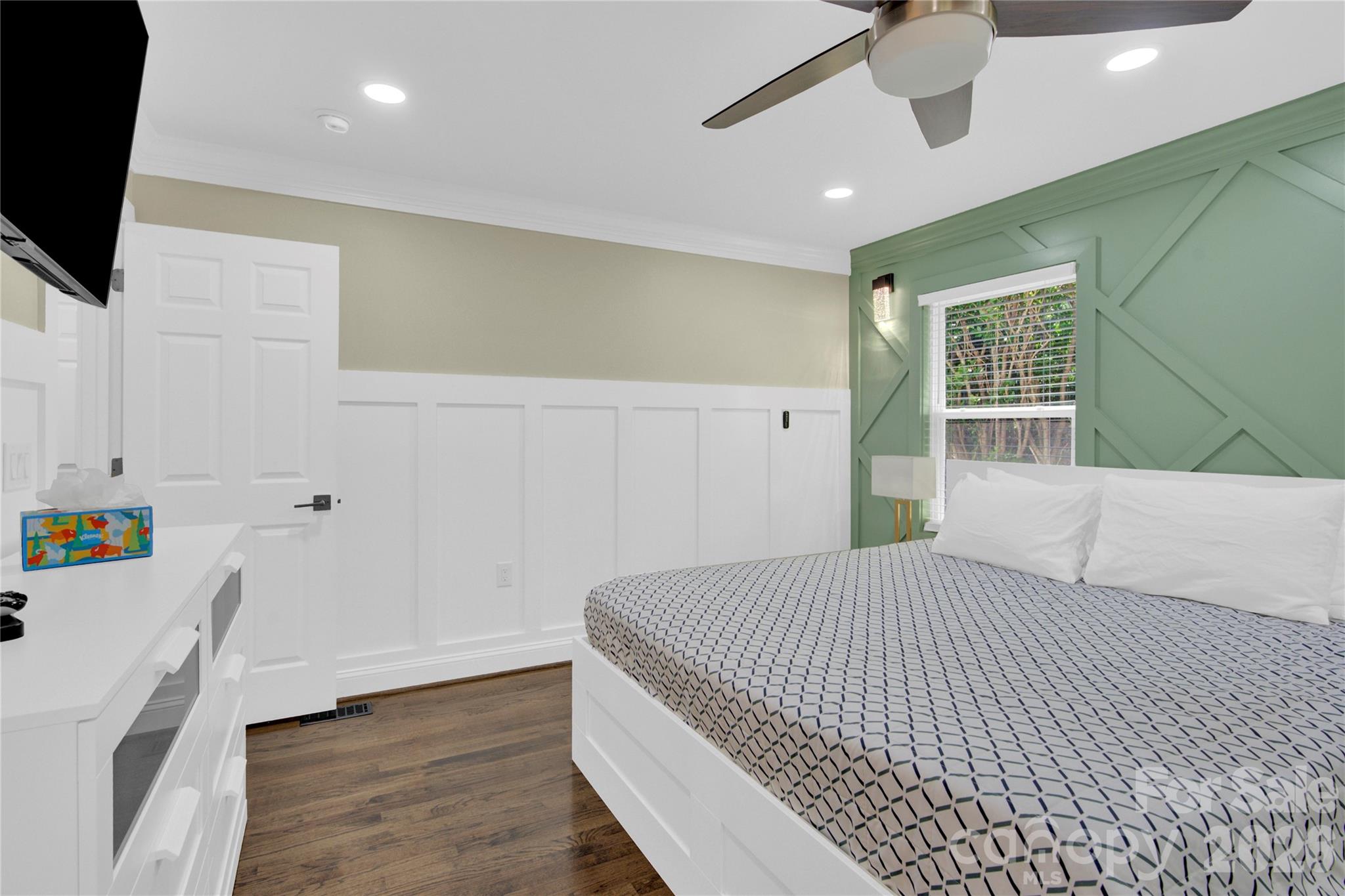 6639 Ronda Avenue — Charlotte