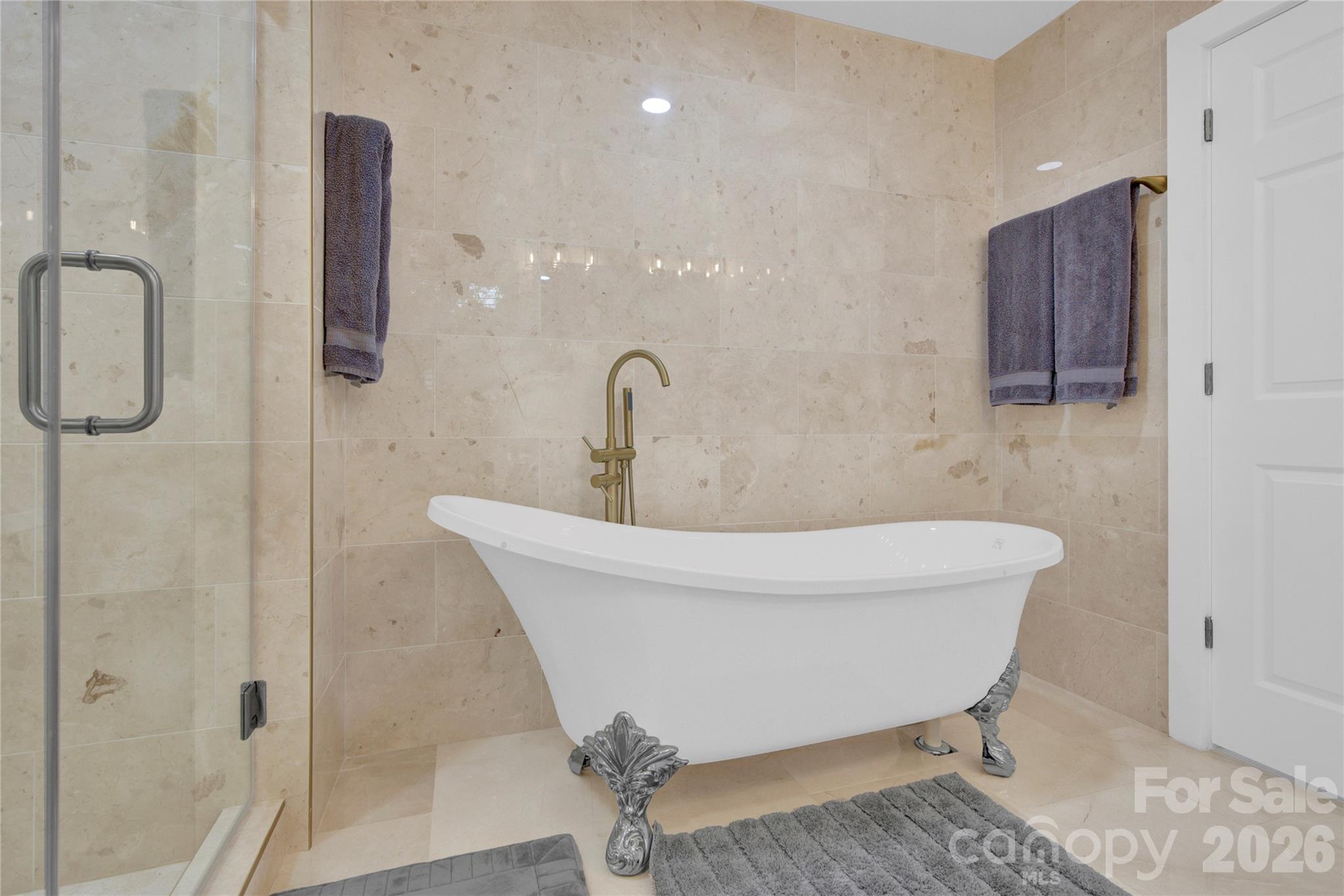 6639 Ronda Avenue — Charlotte