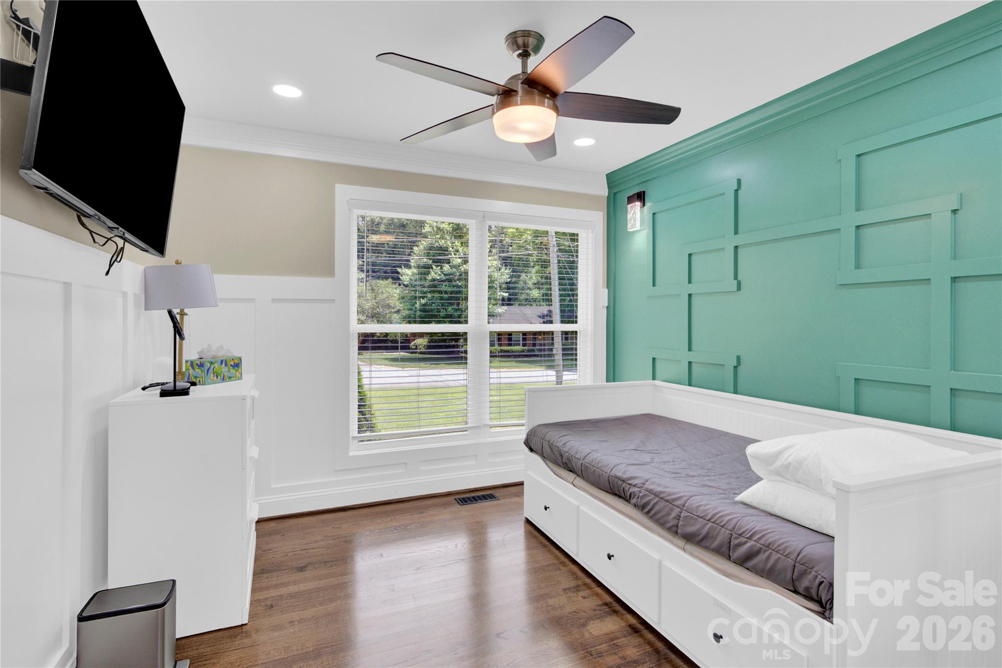 6639 Ronda Avenue — Charlotte