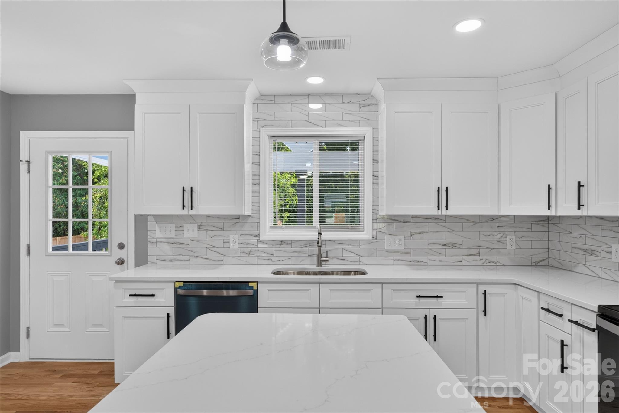 3001 Dalecrest Drive — Charlotte