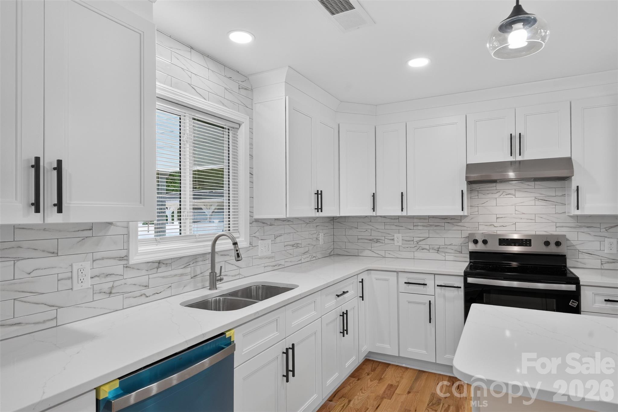 3001 Dalecrest Drive — Charlotte