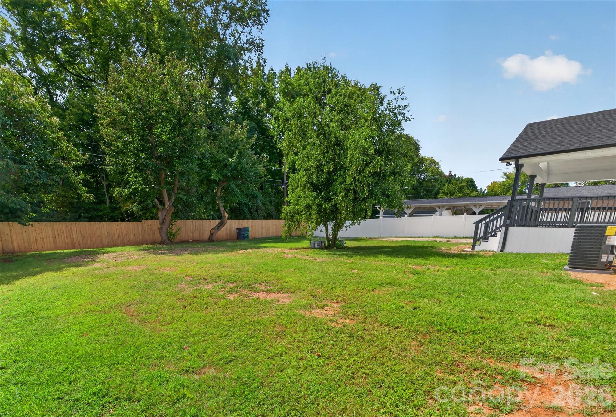 3001 Dalecrest Drive — Charlotte