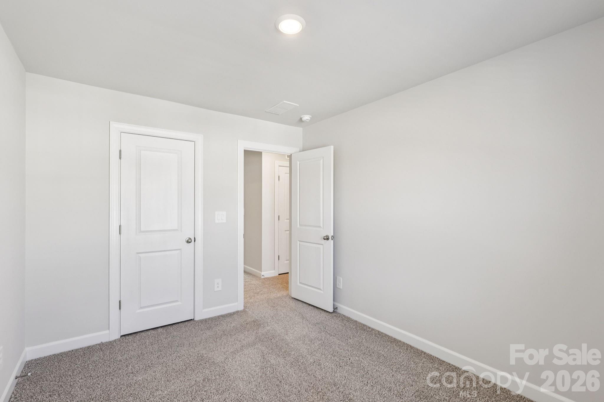 8017 Hidden Springs Trail — Charlotte