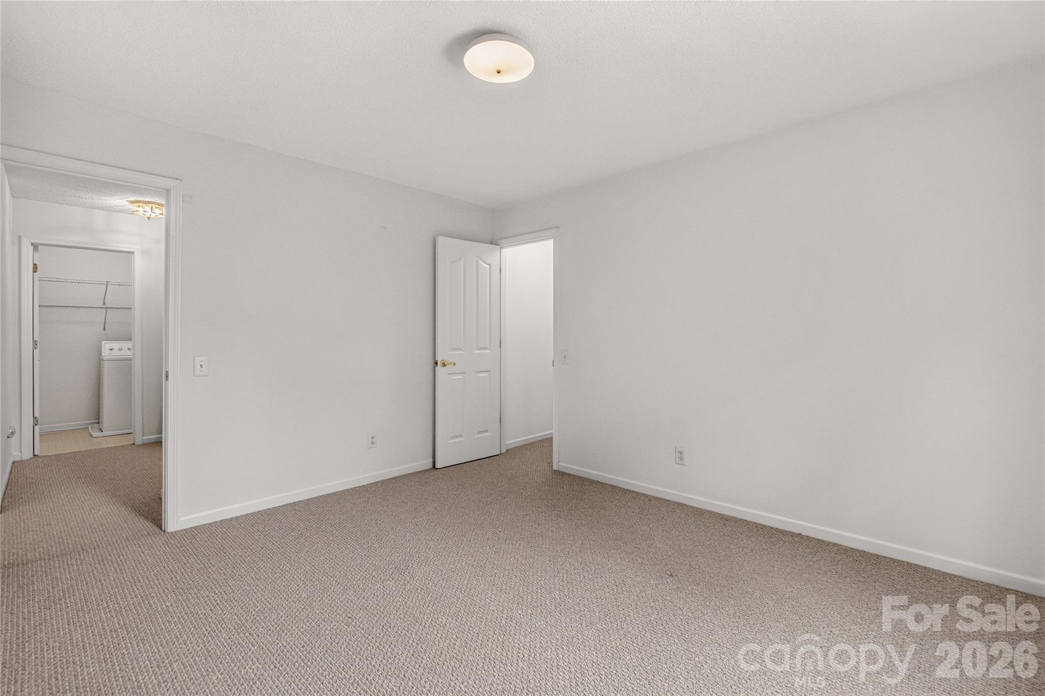 5726 Swanston Drive — Charlotte