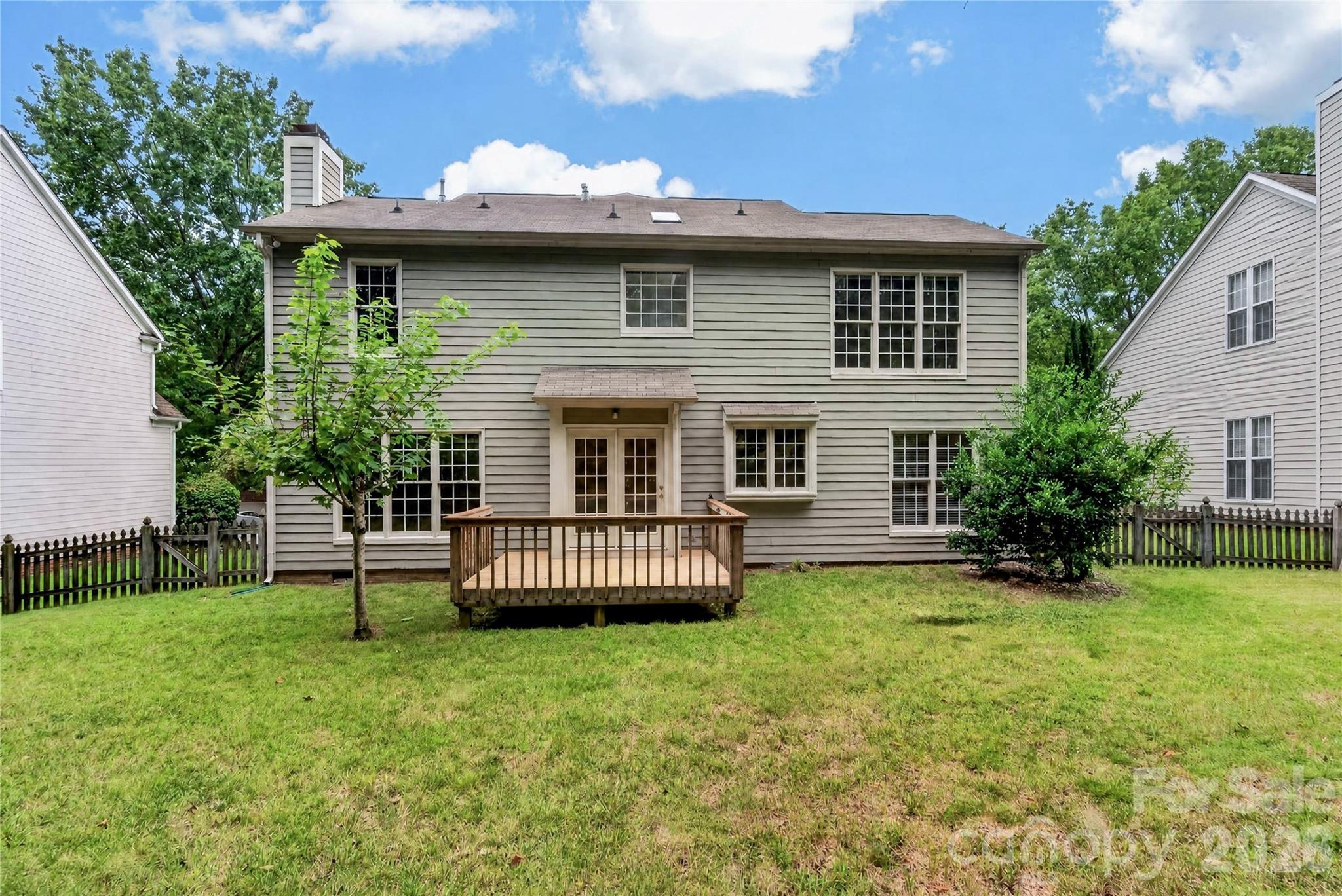 5726 Swanston Drive — Charlotte