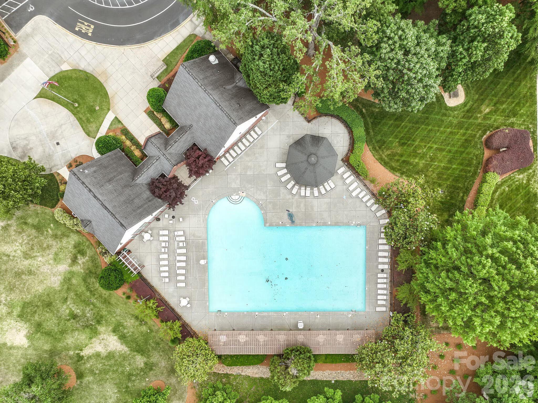 5726 Swanston Drive — Charlotte